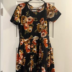 Lularoe unicorn vintage ‘Amelia’ dress.